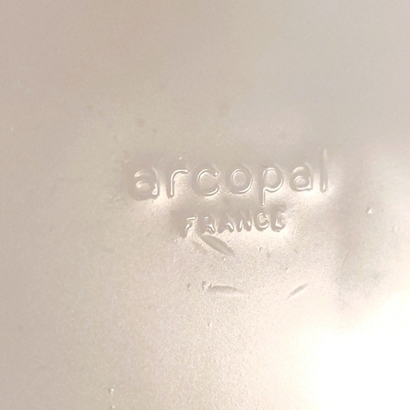 ⭐ARCOPAL "FRUITS de FRANCE" 2 WHITE MILK GLASS SCALLOPED BOWLS 1970s VINTAGE - Picture 14 of 15